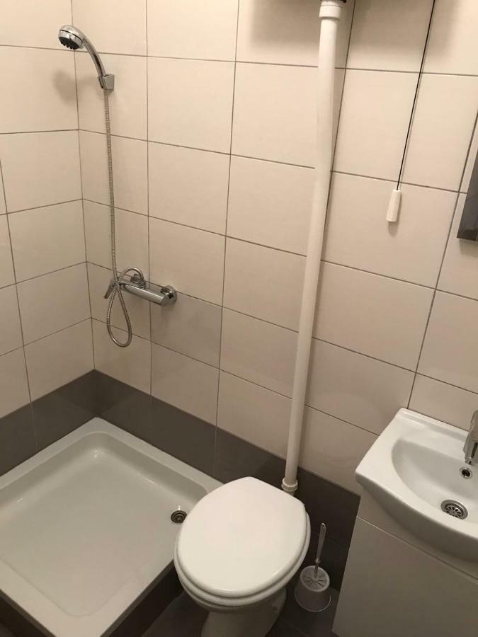 Apartmani Urlic Сресер Экстерьер фото
